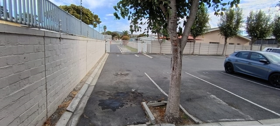 2 Bedroom Property for Sale in Klipkop Western Cape